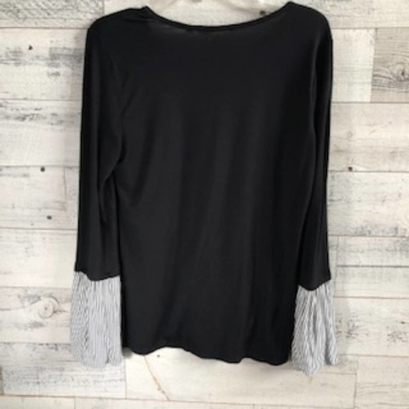 Soft Surroundings Chantal Bell Sleeve Blouse in Medium - Picture 4 of 7